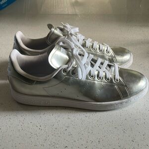 Adidas Stan Smith Metallic Silver Women’s size 10
